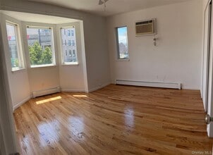 89-24 Beach Channel Dr in Queens, NY - Building Photo - Building Photo