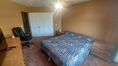 14069 Driftwood Dr in Victorville, CA - Building Photo - Building Photo