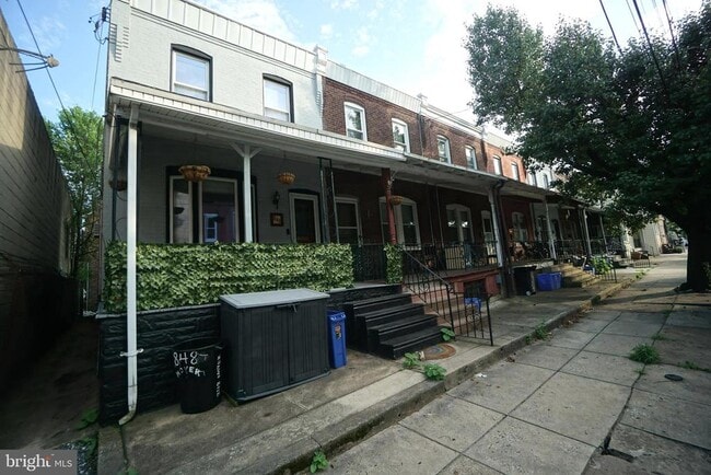 848 Moyer St in Philadelphia, PA - Building Photo - Building Photo