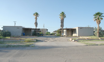 302-318 W Lee St in Tucson, AZ - Building Photo - Building Photo