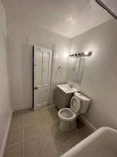 4002 Robert Ave in Cleveland, OH - Building Photo - Building Photo