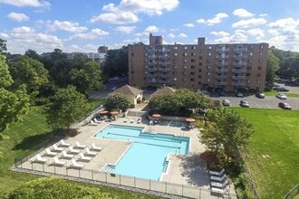 DeKalb in East Norriton, PA - Building Photo - Building Photo
