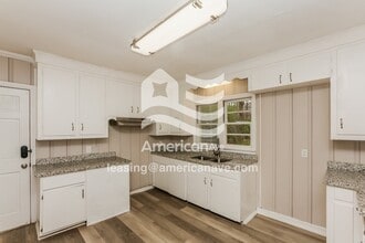 3644 Meadow Ln in Jackson, MS - Building Photo - Building Photo