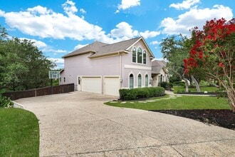 423 Cavayo Trail in Helotes, TX - Building Photo - Building Photo
