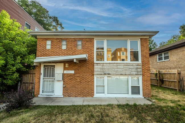 property at 7511 S Emerald Ave