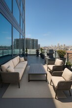 1688 Pine St in San Francisco, CA - Building Photo - Building Photo