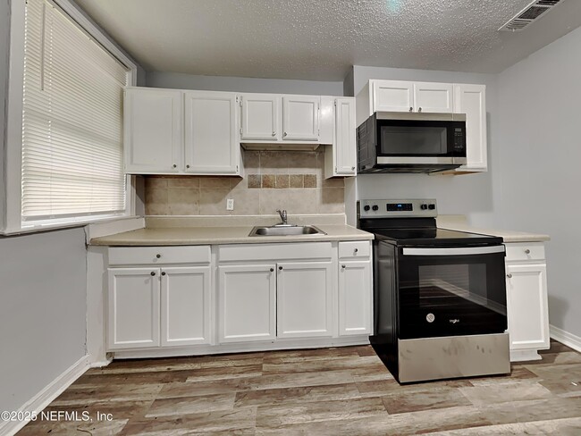 3173 3rd St Cir S in Jacksonville, FL - Building Photo - Building Photo