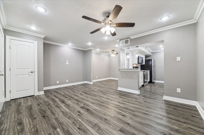 11550 Chimney Rock Rd