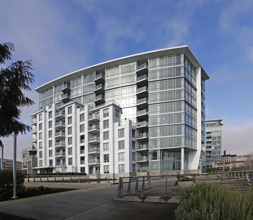 Waterfront Pearl in Portland, OR - Foto de edificio