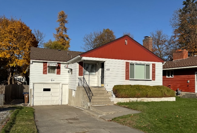 825 E 35th Ave in Spokane, WA - Building Photo - Building Photo