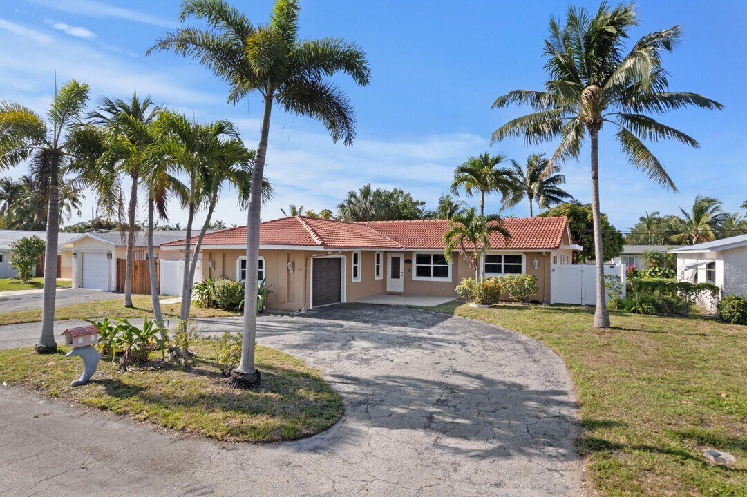 2650 NE 22nd St in Pompano Beach, FL - Building Photo