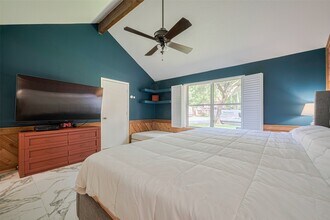 2831 Thorne Creek Ln in Houston, TX - Building Photo - Building Photo