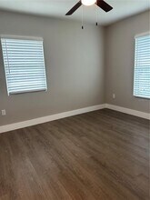 1585 Jasmine Way in Clearwater, FL - Building Photo - Building Photo