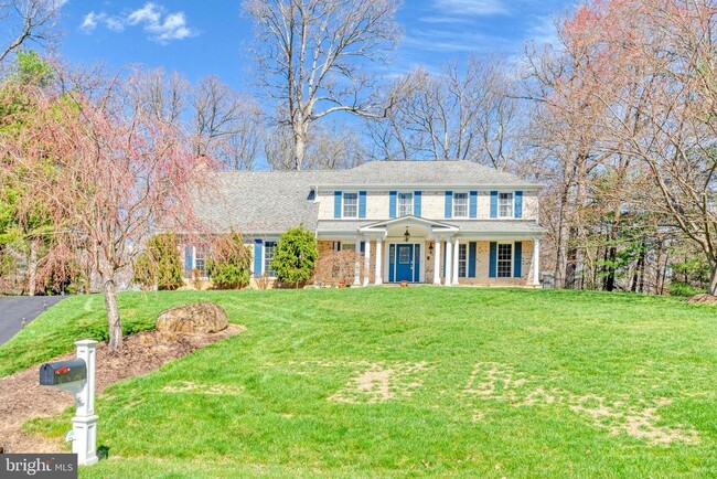 property at 1402 Southwind Ct