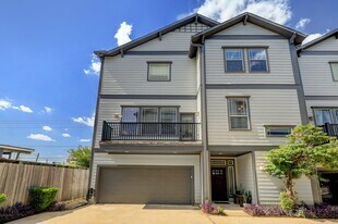 953 Patterson St in Houston, TX - Building Photo