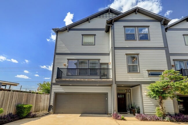 property at 953 Patterson St