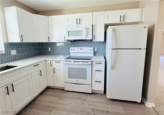 property at 1590 Trafalgar Ln
