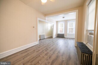 3906 Terrace St in Philadelphia, PA - Building Photo - Building Photo