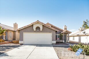 6421 Gold Canyon Dr in Las Vegas, NV - Building Photo