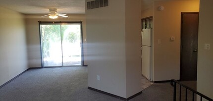 4285-4287-4287 Santa Anna Dr in Columbia, MO - Building Photo - Building Photo
