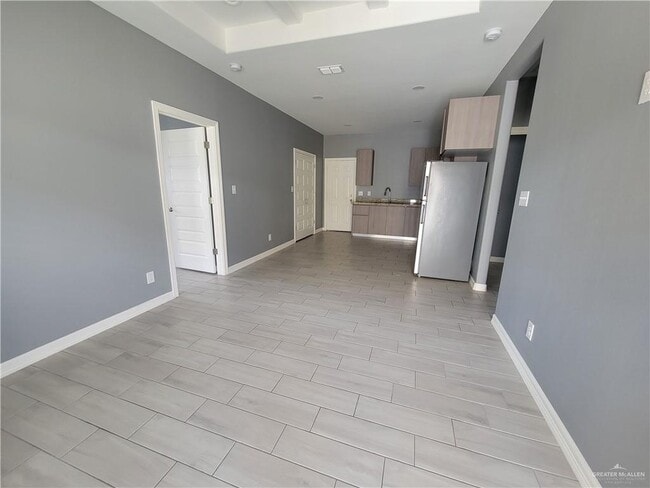 7 Sunset W St in Alton, TX - Building Photo - Building Photo