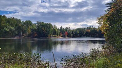 89 Pierpont Rd in Lake Luzerne, NY - Building Photo - Building Photo