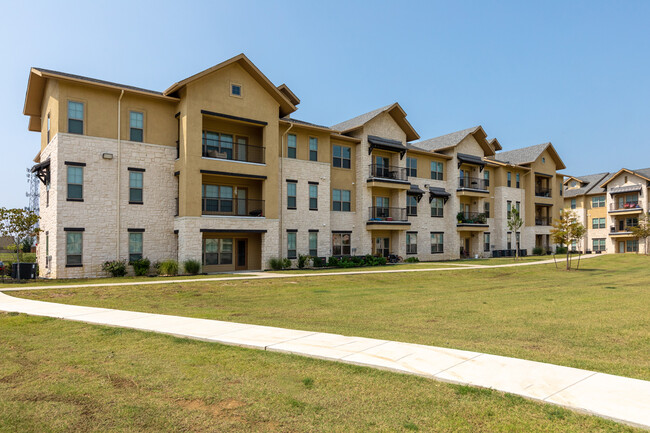 4 Corners Apartments in Frisco, TX - Building Photo - Building Photo