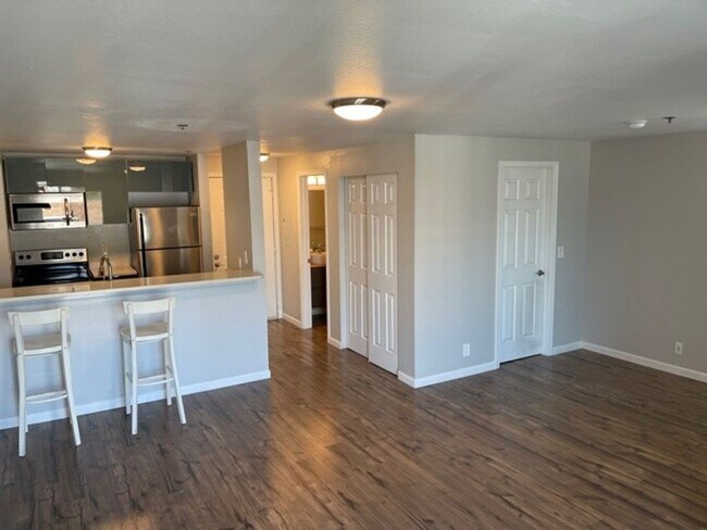 1614 Summit Ave in Seattle, WA - Building Photo - Building Photo