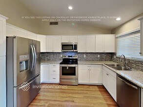 30737 N Royal Oak Way in San Tan Valley, AZ - Building Photo - Building Photo