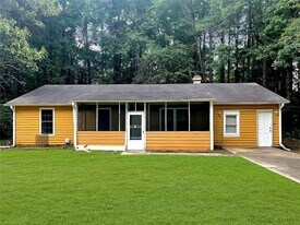 5401 Timor Trail in Stonecrest, GA - Building Photo