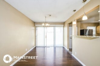 5861 Falcon View Ln in St. Louis, MO - Building Photo - Building Photo