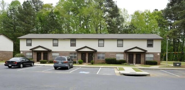 property at 106 Meadow St