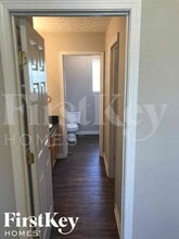 246 Marsh Glen Dr in Jonesboro, GA - Building Photo - Building Photo