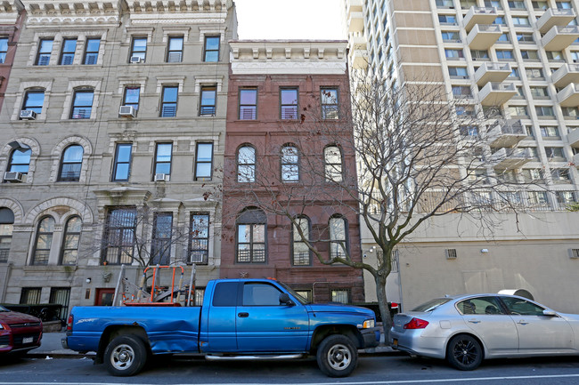 70 91st St in New York, NY - Building Photo - Building Photo