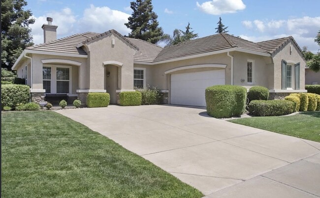 6022 Tugboat Ln in Stockton, CA - Building Photo - Building Photo