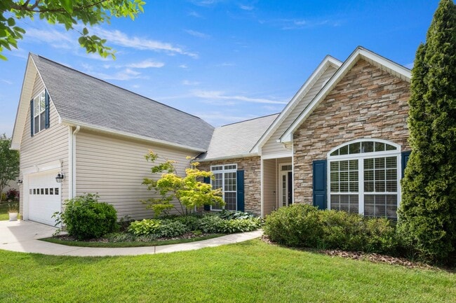 property at 83 Meadow Pathway Dr