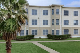 Concord at Gulfgate in Houston, TX - Building Photo - Building Photo