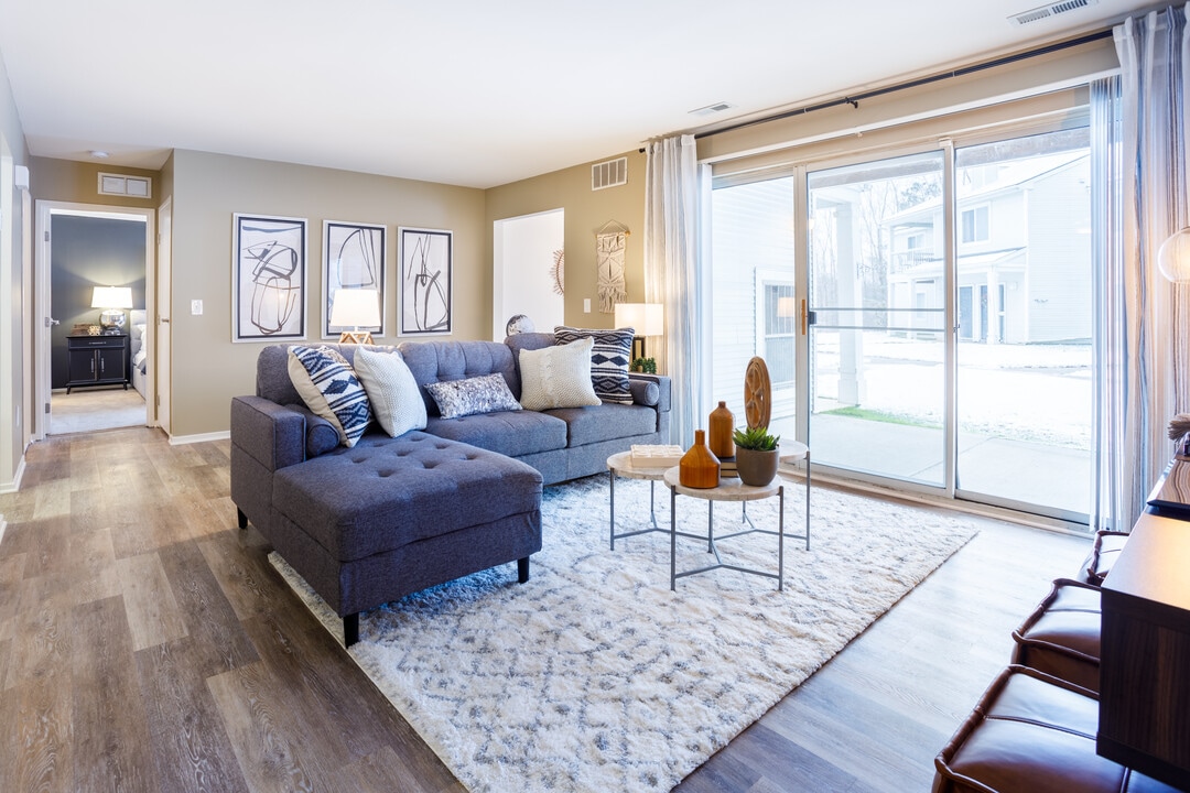 Arbor Landings in Ann Arbor, MI - Building Photo