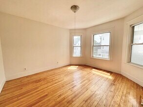 25 Haskell St, Unit 2 in Boston, MA - Building Photo - Building Photo