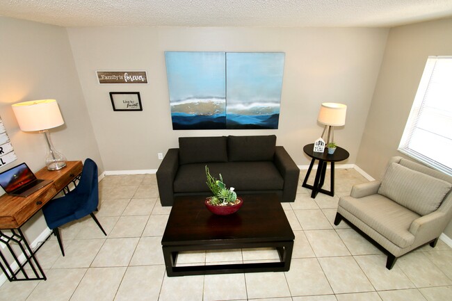 Riverbreeze Apartments photo'