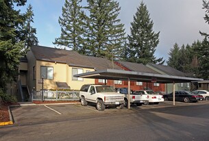 Cove East in Federal Way, WA - Building Photo