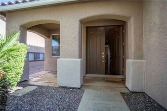 136 Jay Porter Ave in Henderson, NV - Building Photo - Building Photo