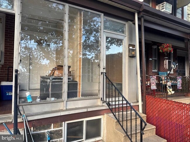 property at 4013 Teesdale St