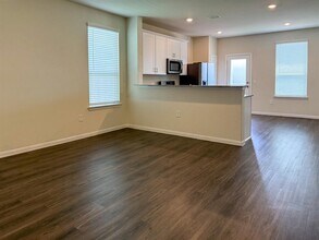 6406 Franklin View Ln in Houston, TX - Building Photo - Building Photo