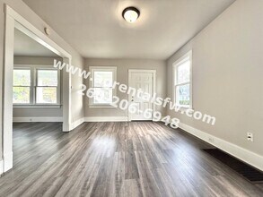 1023 Hamilton Ave in Fort Wayne, IN - Building Photo - Building Photo