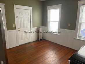 154-156 Oakland Ave in Providence, RI - Building Photo - Building Photo