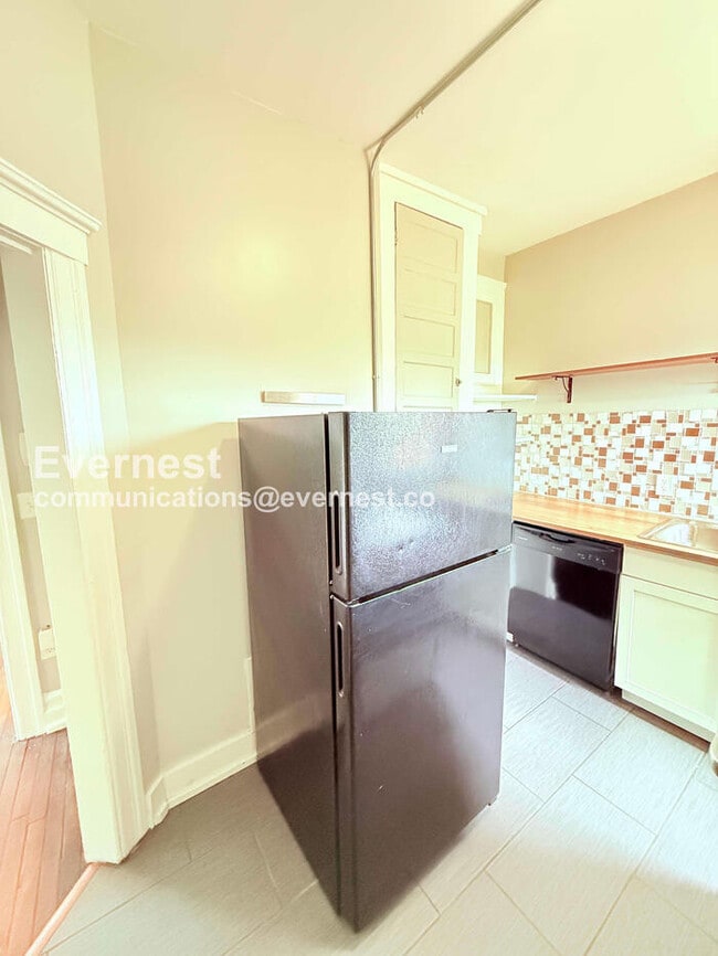 504 Westminster St, Unit 2 in Detroit, MI - Building Photo - Building Photo