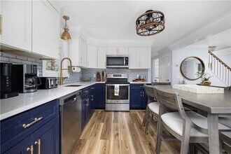 29 Canterbury Dr in Westerly, RI - Building Photo - Building Photo