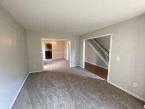 3733 Pauline Ln in Charlotte, NC - Building Photo - Building Photo