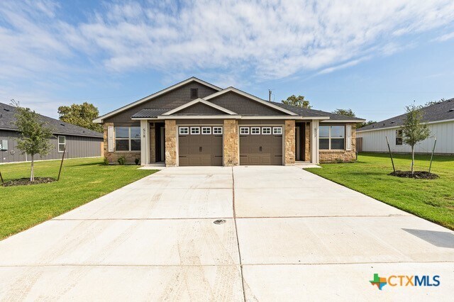 property at 522 Campus St